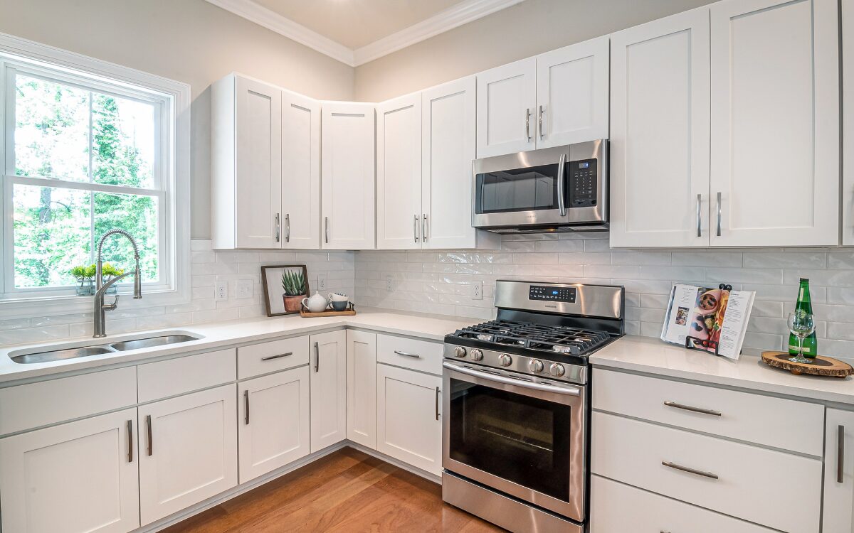 How do Microwave Range Hood Vent Work? Understanding Its Benefits, Limitations, Size, Kit, Installation, Replacement and Much More Microwave Range Hood Vent