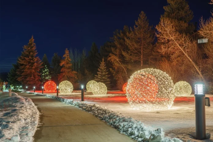 Holiday Lighting